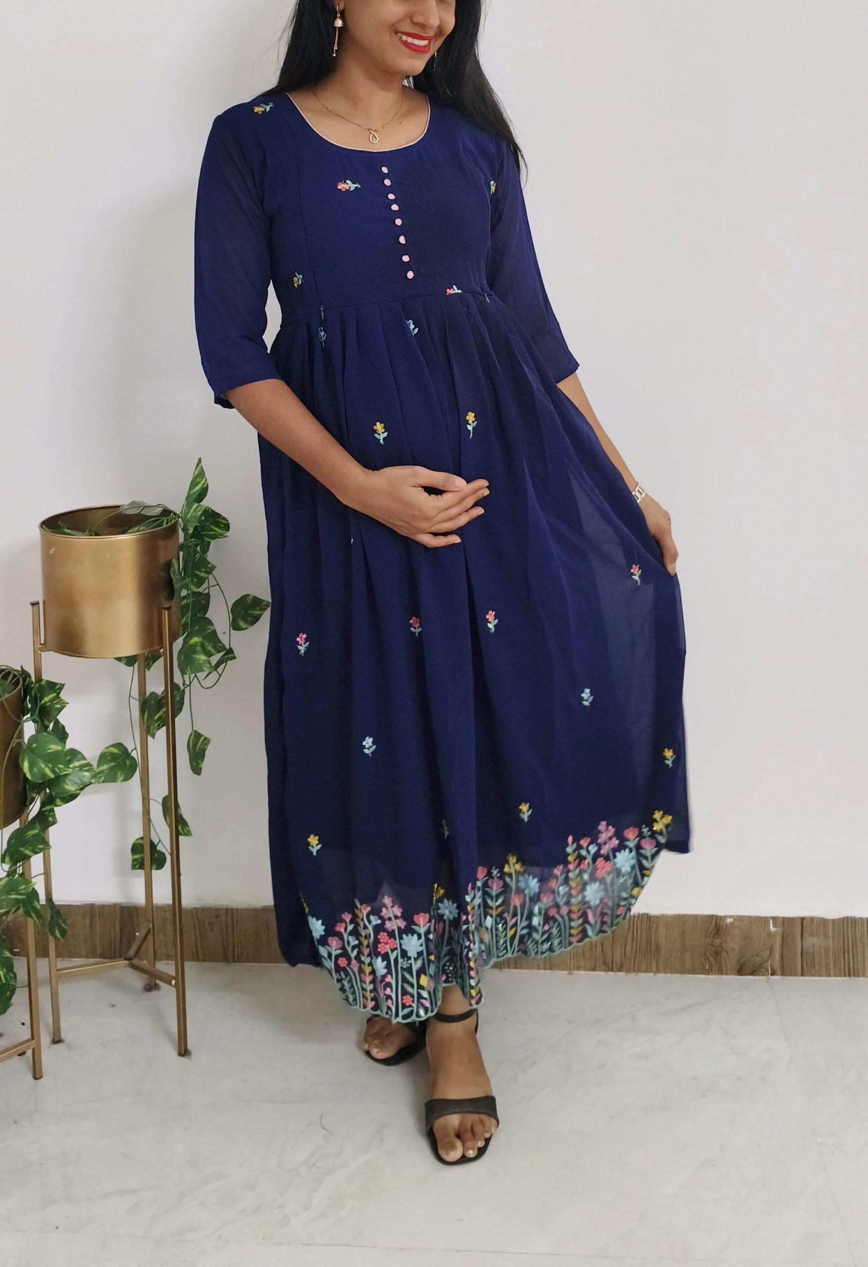 The Mom Store Maternity and Nursing Kurta Set with Dupatta | Pre and Post Pregnancy Kurta Set | Nursing Zipper - Image 2